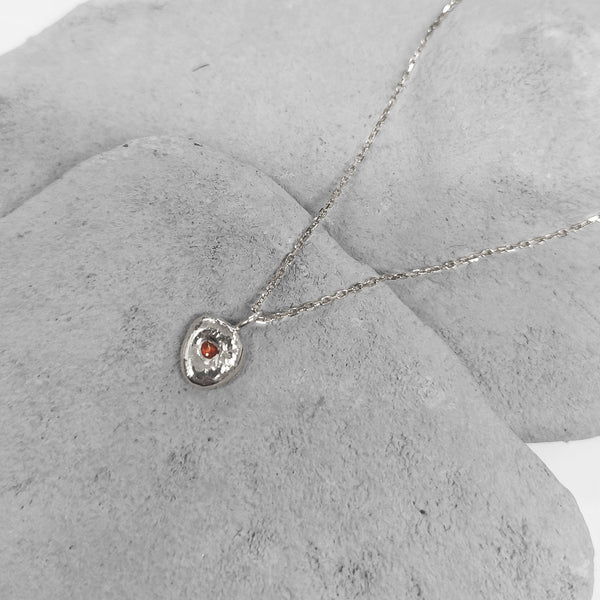 Mold Art Drops ezüst nyaklánc zafírral