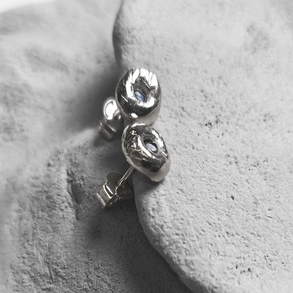 Mold Art Drops ezüst fülbevaló zafírral