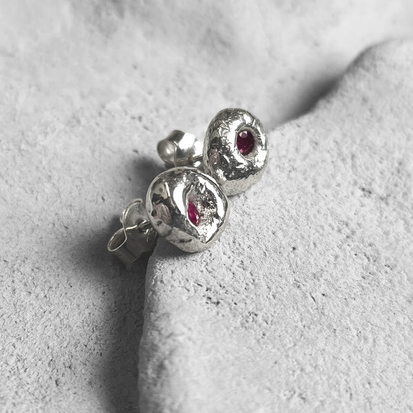 Mold Art Drops ezüst fülbevaló zafírral