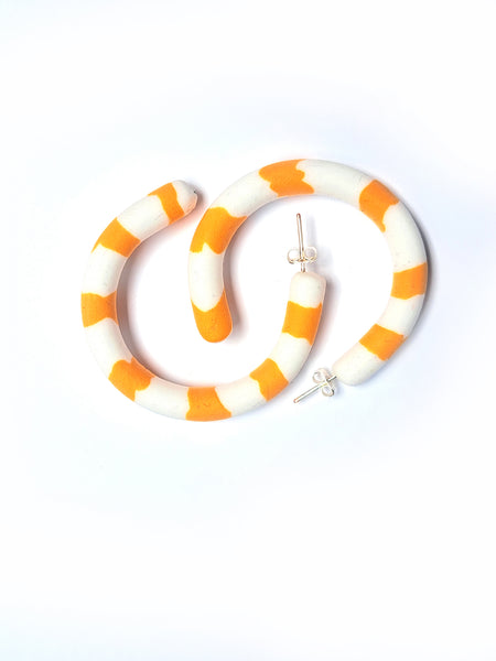 Patterned hoop earrings