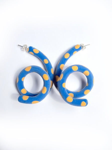 Patterned spiral earrings