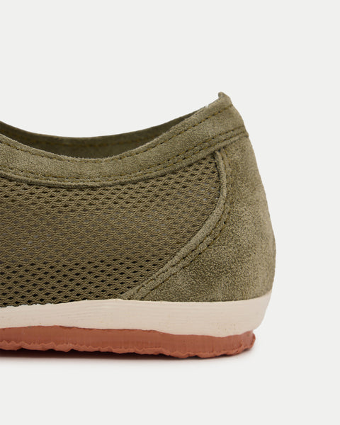 Joaneta Net Moss