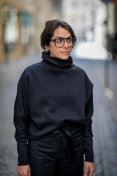 Big Sis Turtleneck