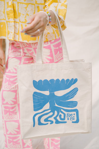 Tote bag