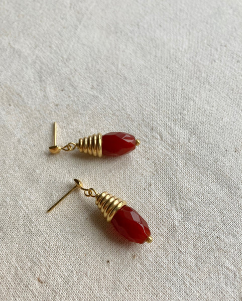 Scarlet earrings, fazettált kővel