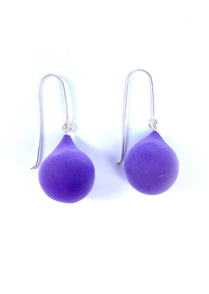 Drop earrings