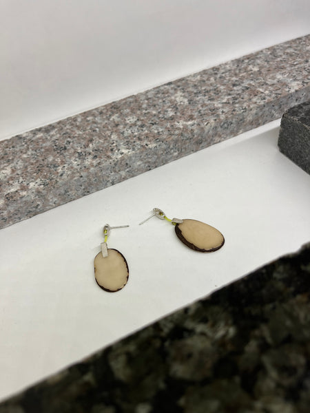 TRÓPUSI MAG FÜLBEVALÓ