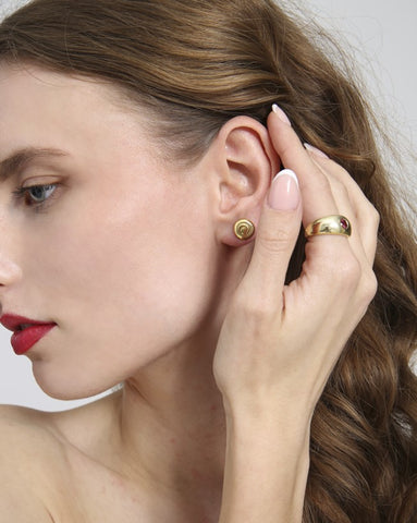 TIMELESS FÜLBEVALÓ