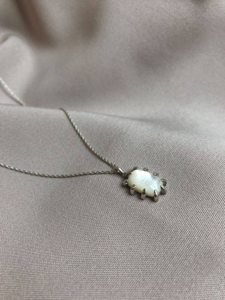 Luna necklace