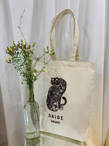Shere Khan Tote bag